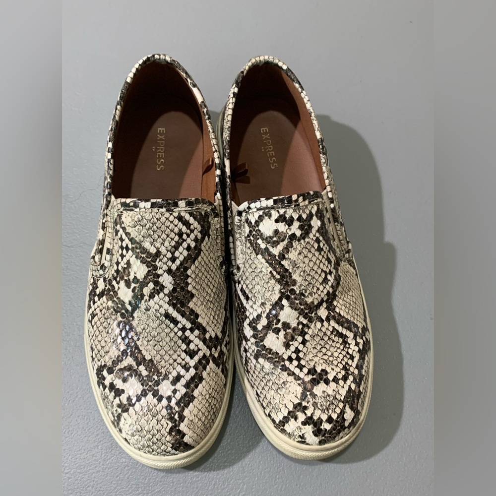 Express Black and Cream Slip-On Footwear